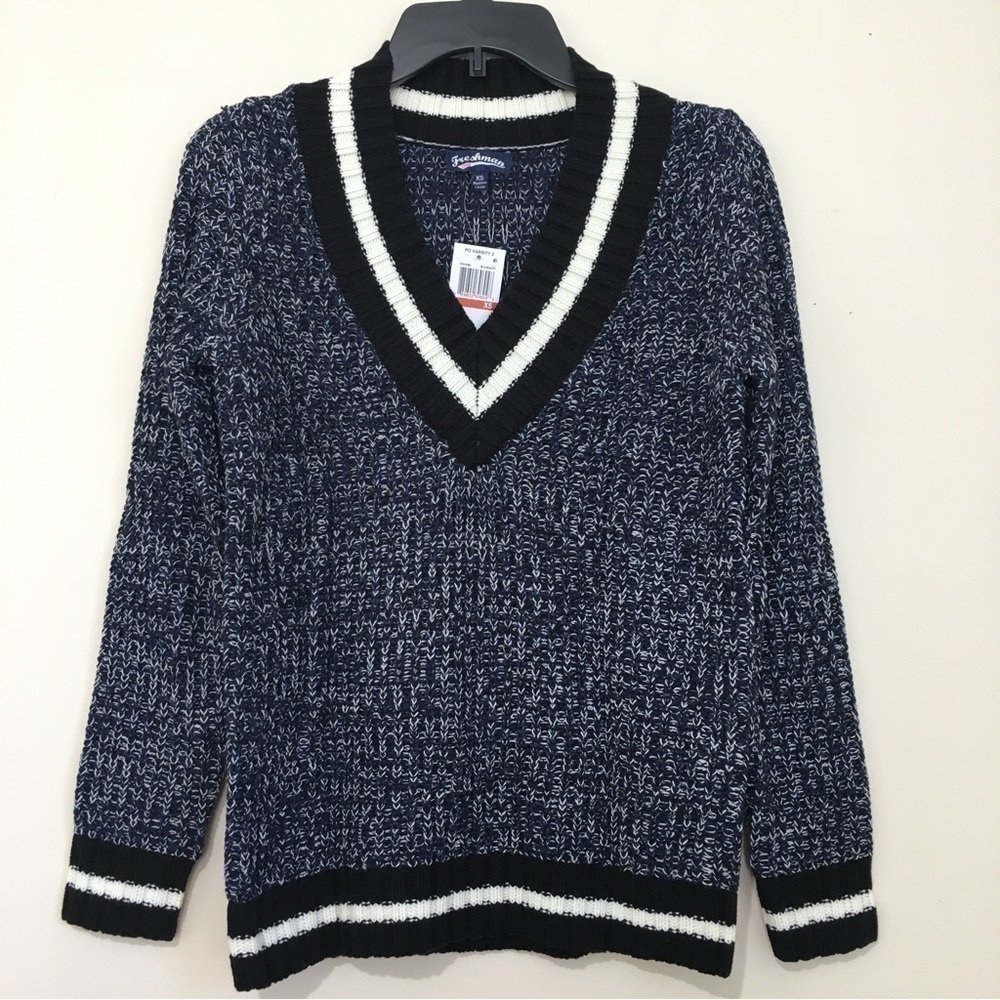 Freshman Varsity over size V-neck long sleeve chunky knit pull over sweater - Picture 2 of 16